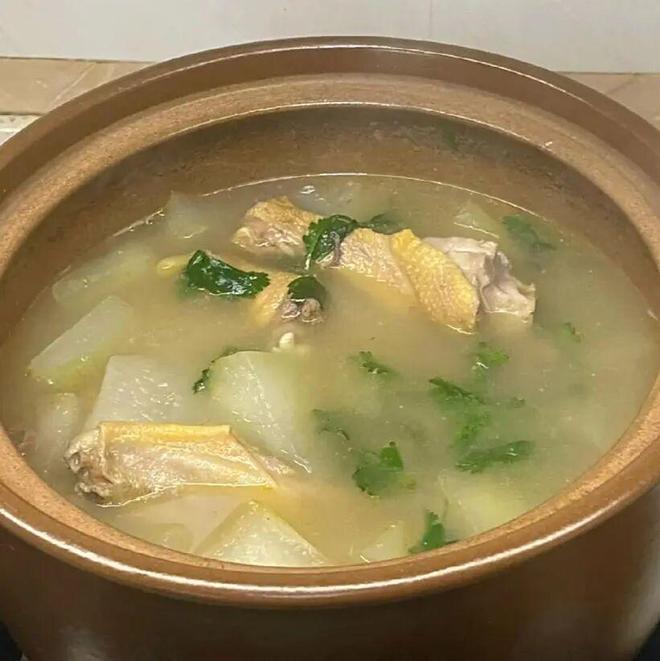 这3碗汤滋阴润燥连喝3天浑身都滋润！不朽情缘平台登录网页昨日已出伏多喝(图5)