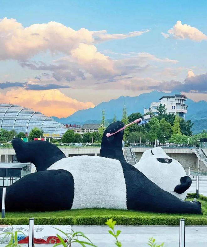 四川六天五晚跟团多少钱？看完就知道了！不朽情缘登录2025四川最新旅游攻略(图3)